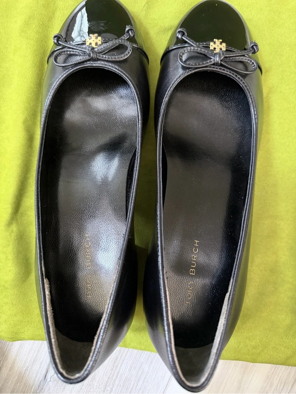 Tory Burch Cap Toe 45mm Black Leather Bow Pumps Heels Women’s 7